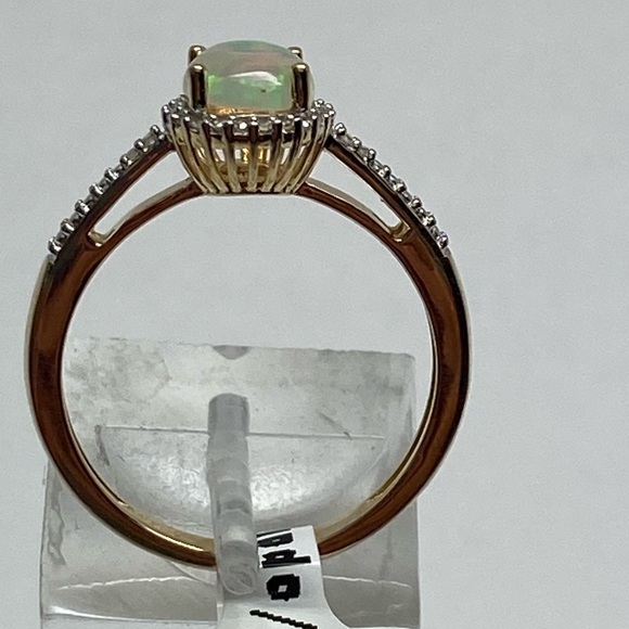10K Yellow Gold Natural Opal and 0.12ct twt Diamond Halo Ring Size 7 NEW - Picture 8 of 14